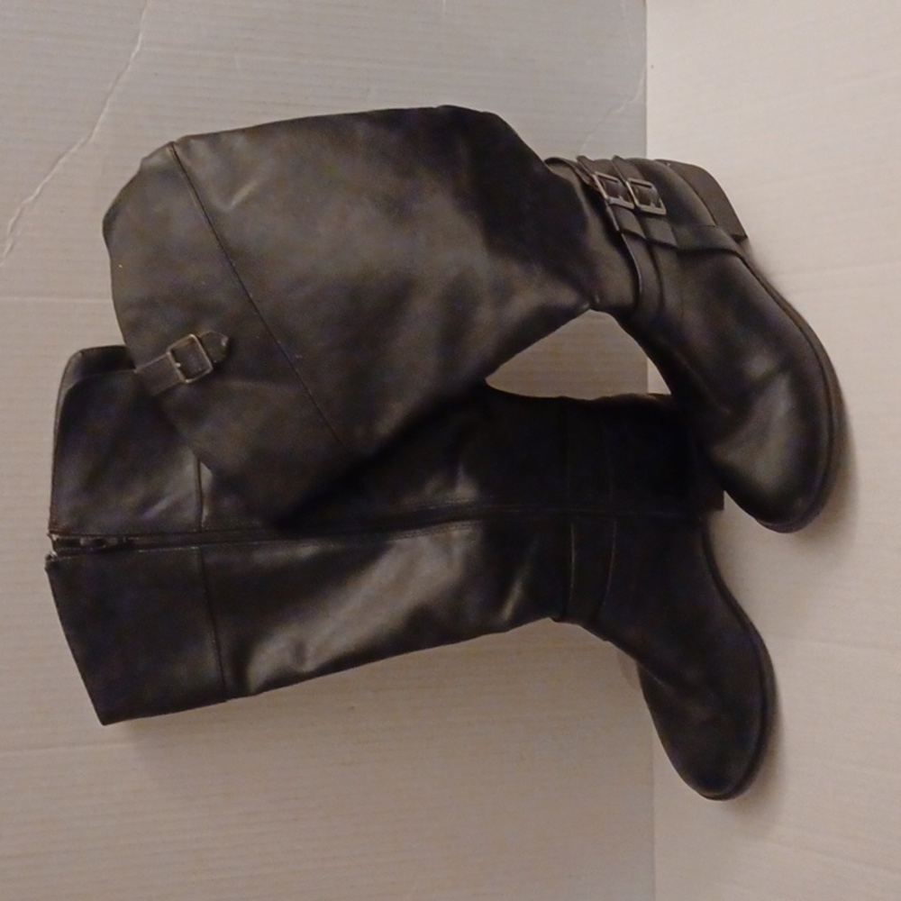 4/$60 Long Black Boots - Size 8W